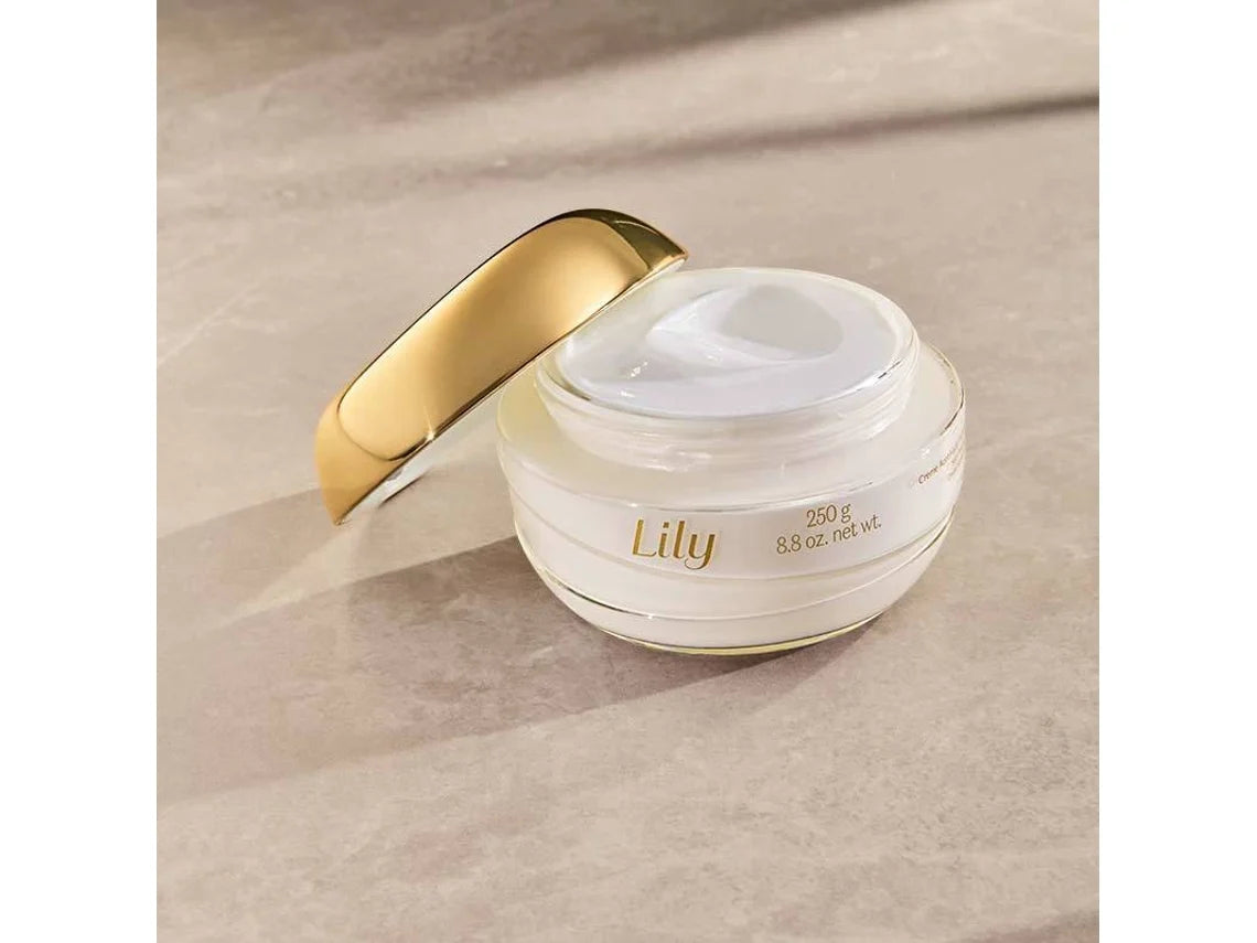 CREME HIDRATANTE ACETINADO LILY, 250G